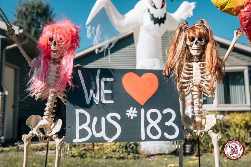 Bus 183 Sign